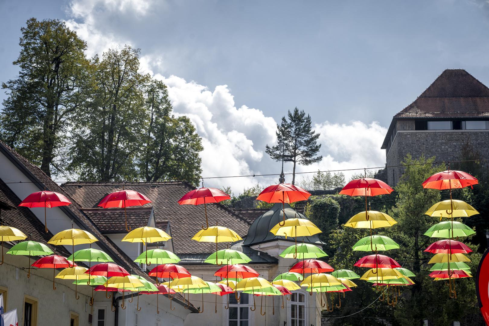 Pogled na Kamnik med 52. dnevi narodnih noš in oblačilne dediščine